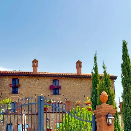 Antico Casale Bed & Breakfast